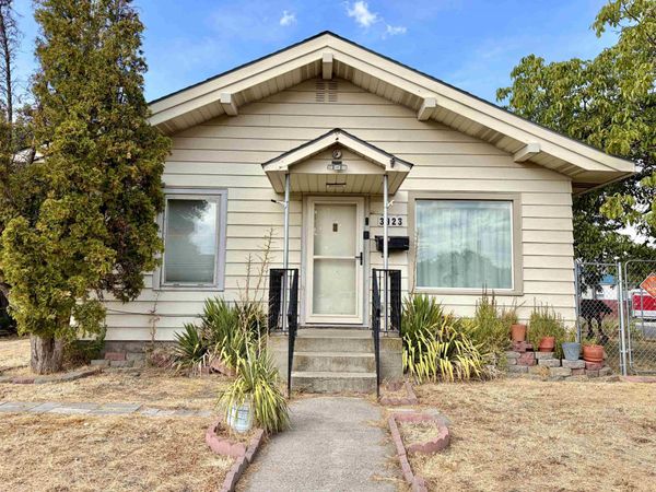 3923 Pacific Ave, Spokane, WA 99202