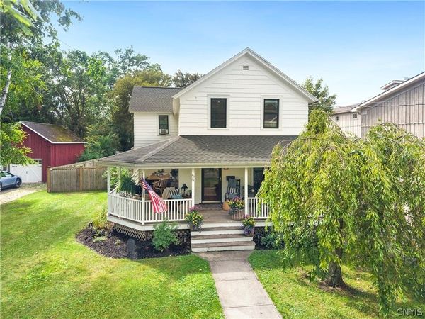 59 Fennell Street , Skaneateles, NY 13152
