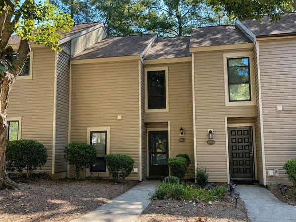 301 Village Lane, Unit C, Greensboro, NC 27409