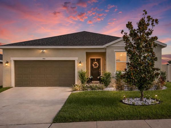 442 Quayside Avenue, Mascotte, FL 34753