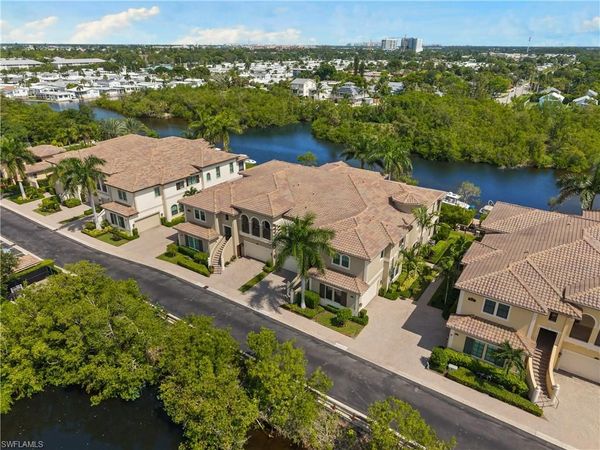 2439 Breakwater WAY , Unit 9102, NAPLES, FL 34112