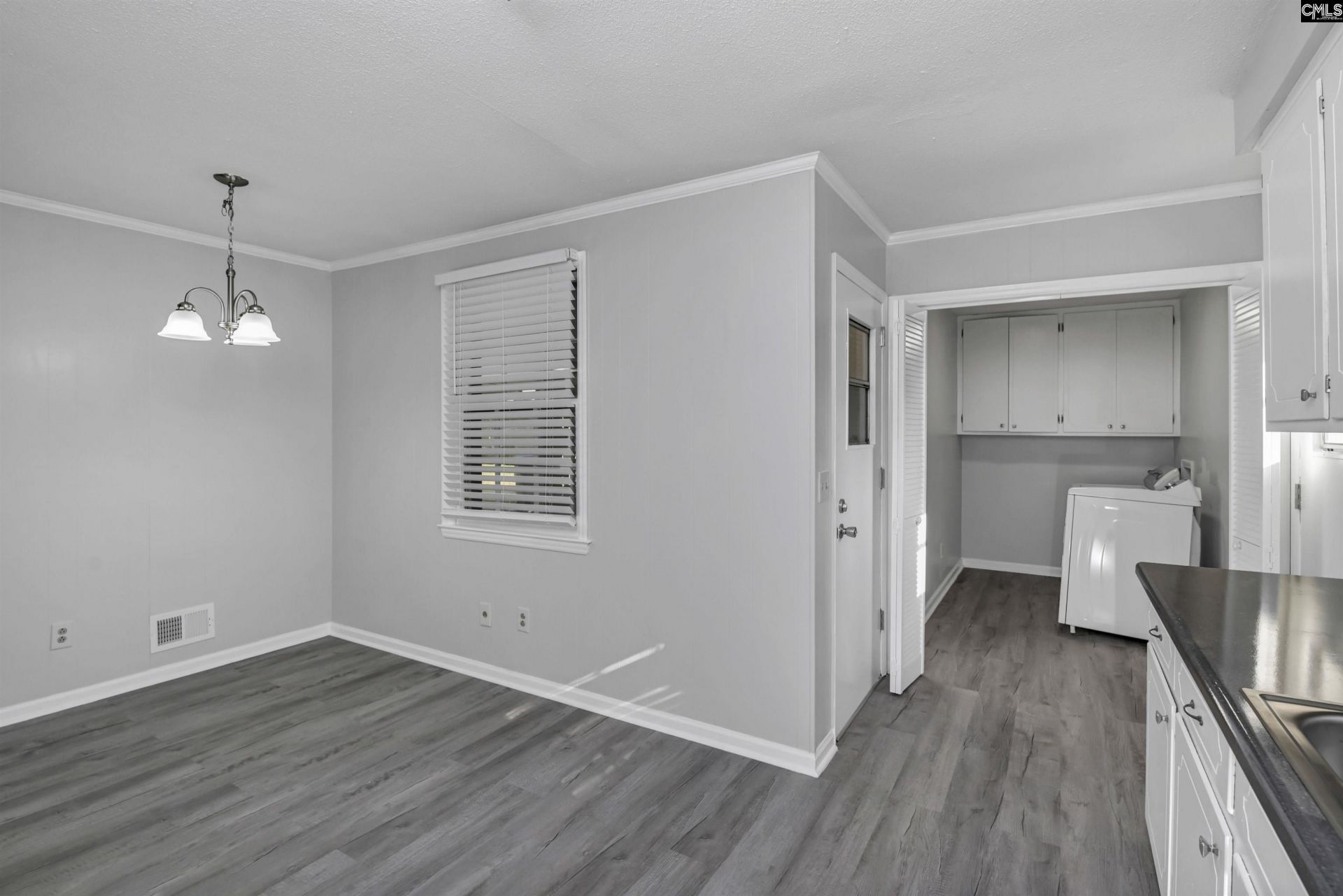 2043 Fairlawn Circle Photo 25