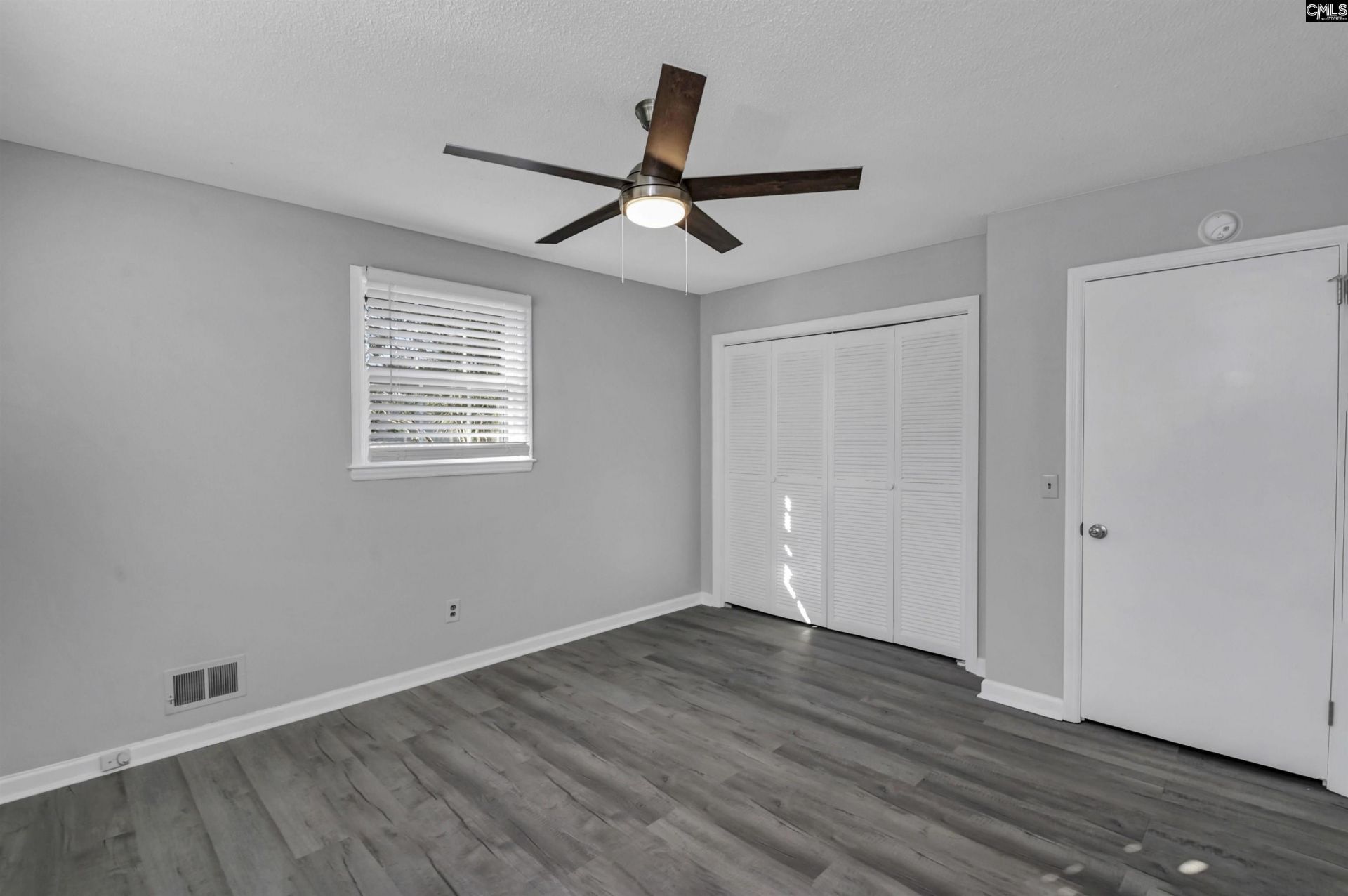 2043 Fairlawn Circle Photo 27