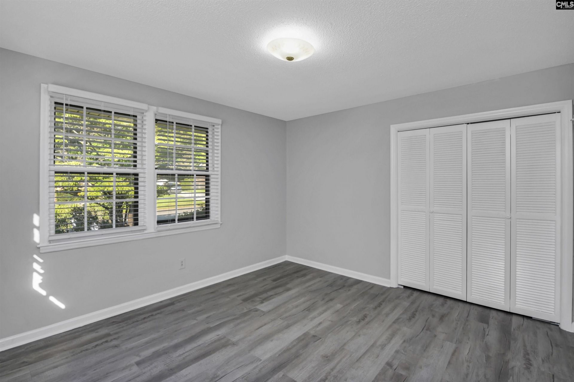 2043 Fairlawn Circle Photo 33