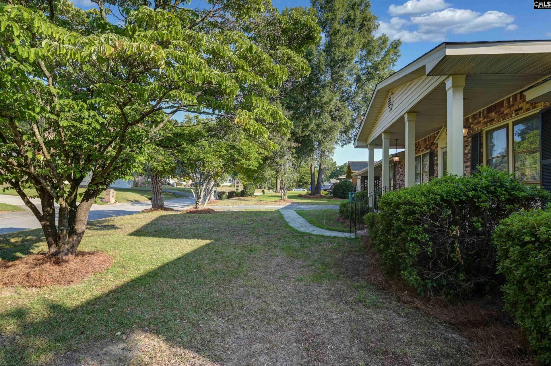 2043 Fairlawn Circle Photo 42