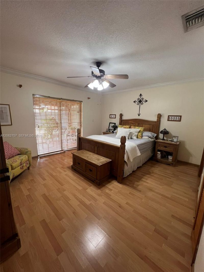 13253 NW 7th Ter, Miami, FL 33182 Photo