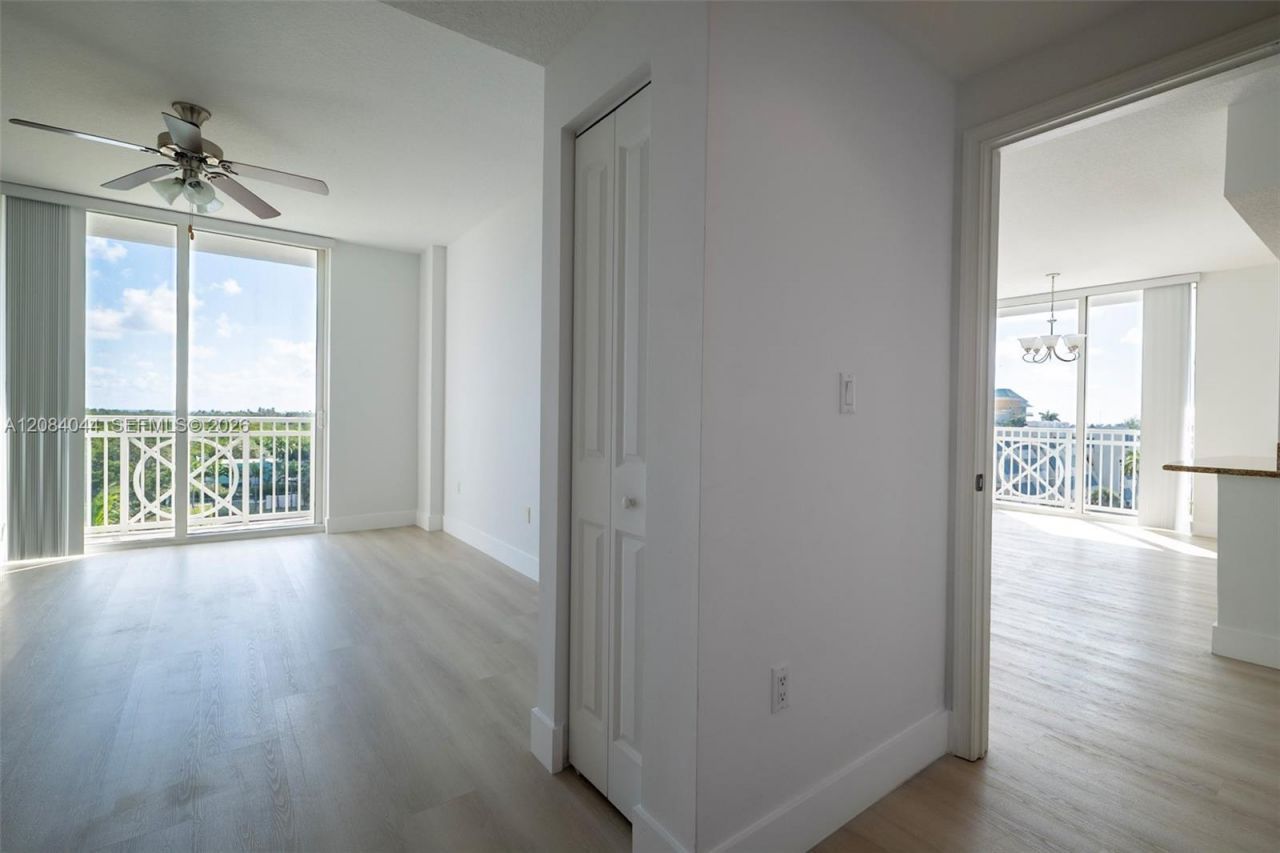 350 N Federal Hwy, Unit 512, Boynton Beach, FL 33435 Photo