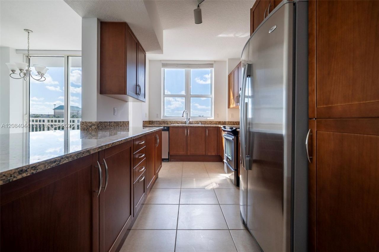 350 N Federal Hwy, Unit 512, Boynton Beach, FL 33435 Photo