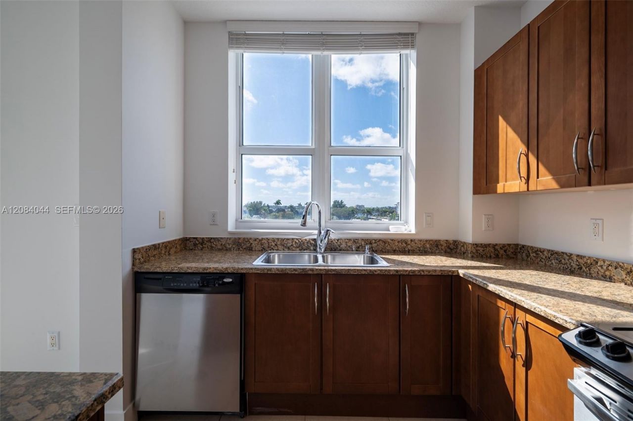 350 N Federal Hwy, Unit 512, Boynton Beach, FL 33435 Photo