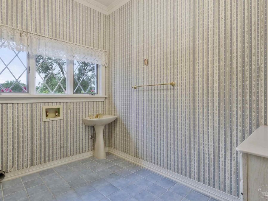 Property Image 59