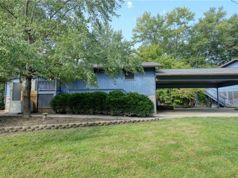 7707 Pioneer Drive, Blue Rock, OH 43720 Photo 2