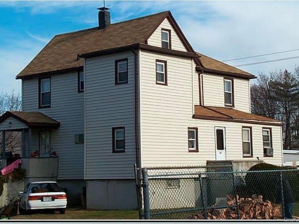 111 wahl av, Inwood, NY 11096
