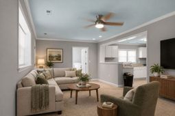 423 Rigby Street photo 4
