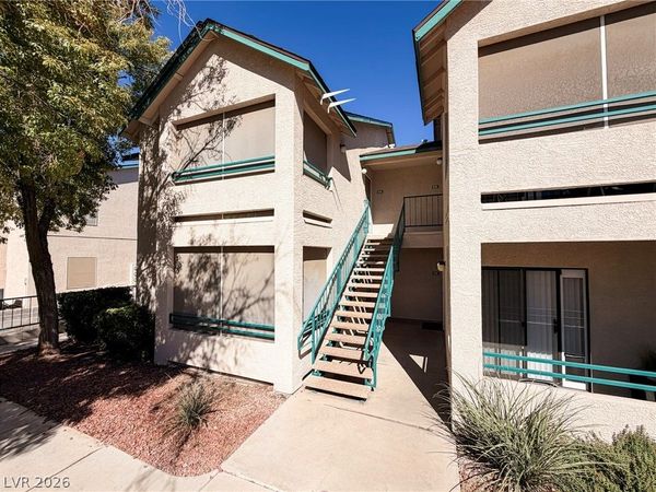 5211 Lindell Road , Unit 105, Las Vegas, NV 89118