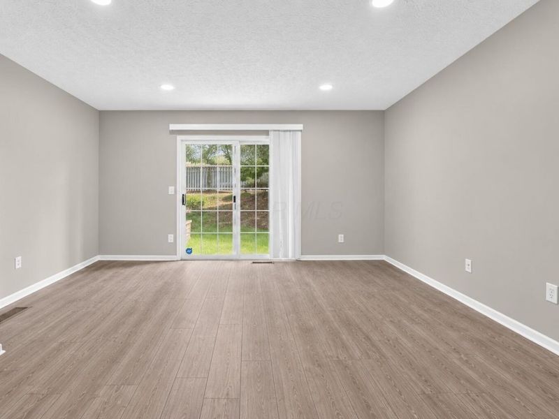 5684 Blendonridge Drive, Unit 93C, Columbus, OH 43230 Photo 22