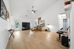 212 Rolling Rock Road photo 4