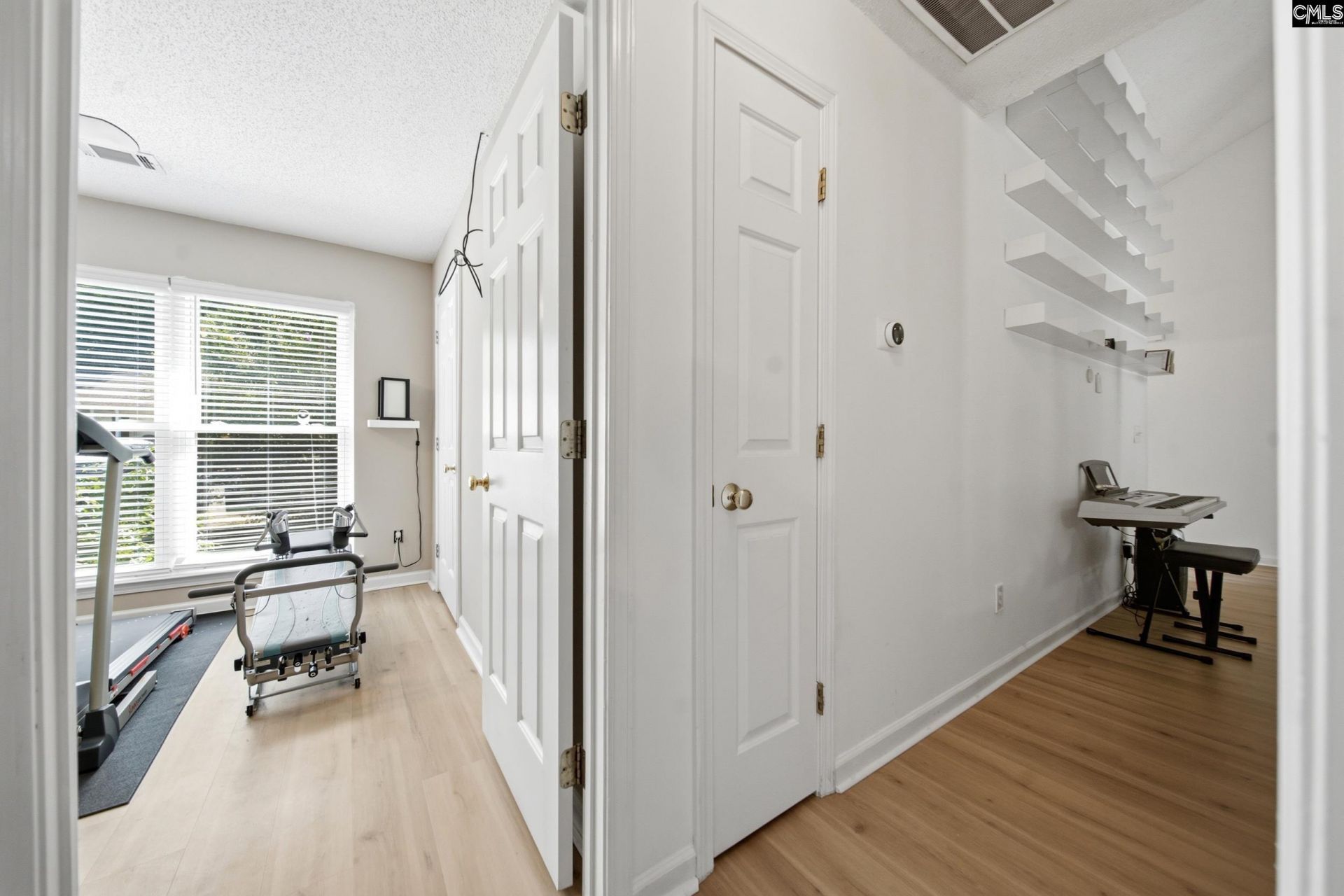 212 Rolling Rock Road Photo 8