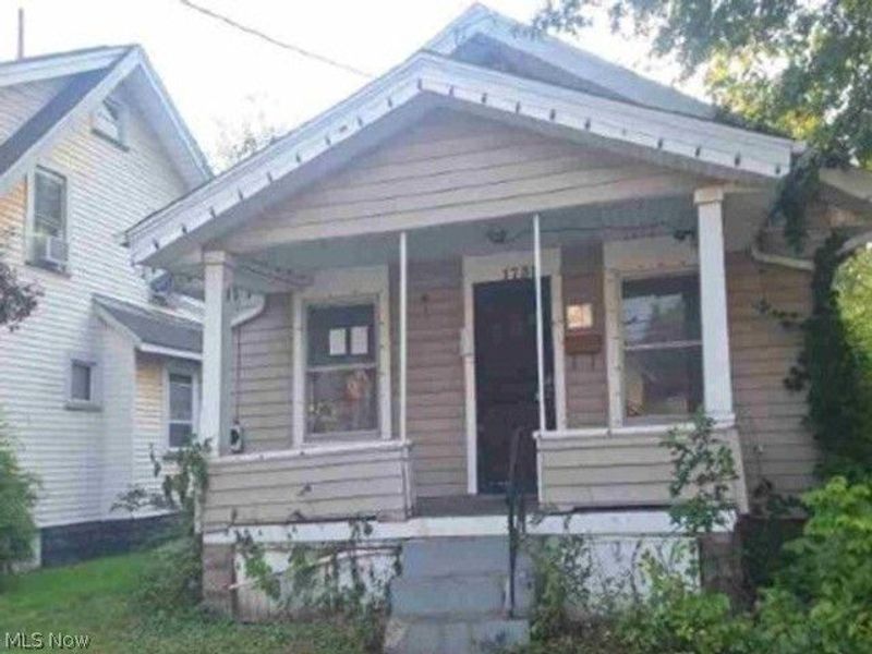 1738 Superior Avenue, Canton, OH 44705 Photo 1
