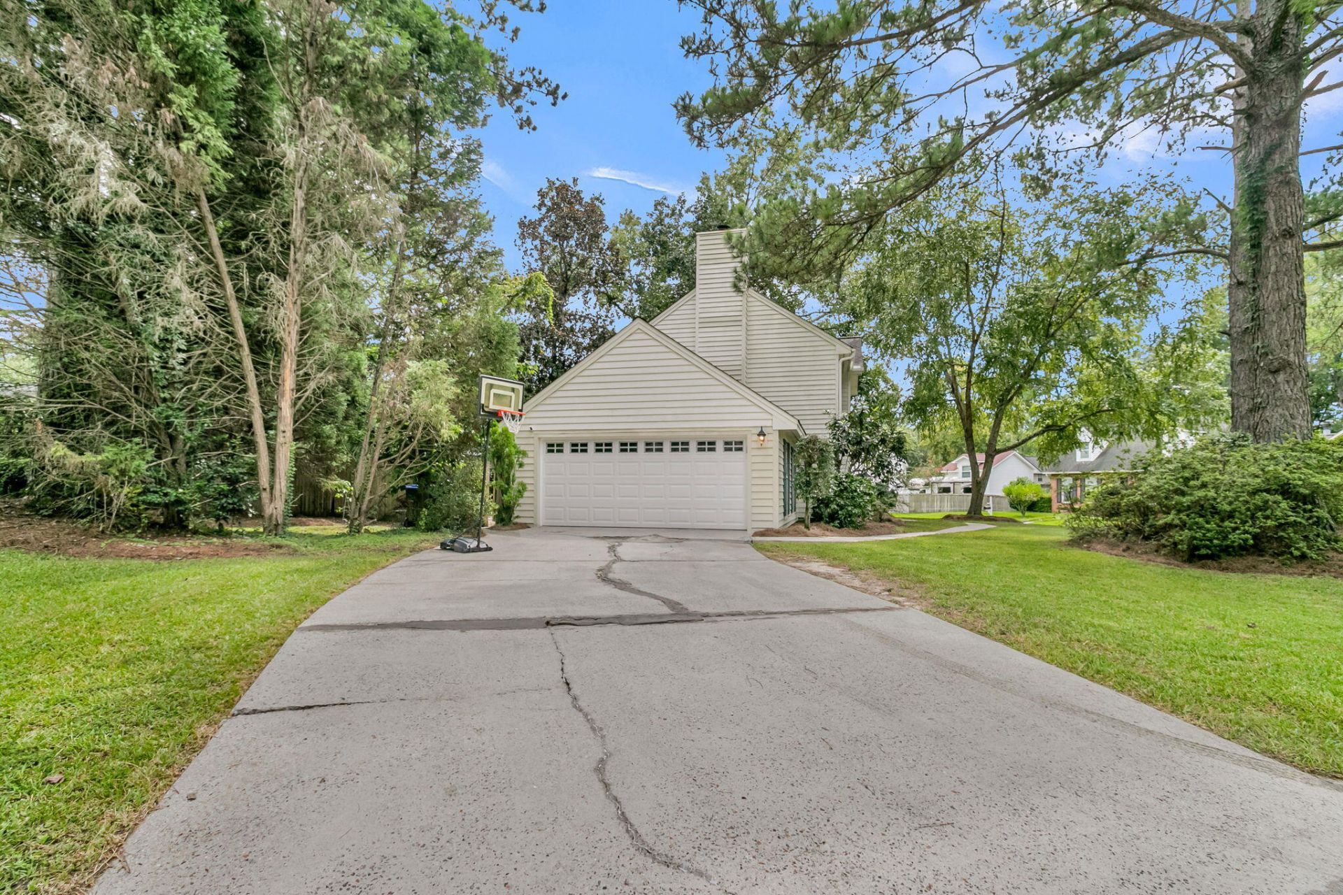 200 Wickford Photo 28