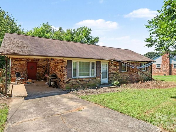 3751 Branding Iron Drive, Gastonia, NC 28052