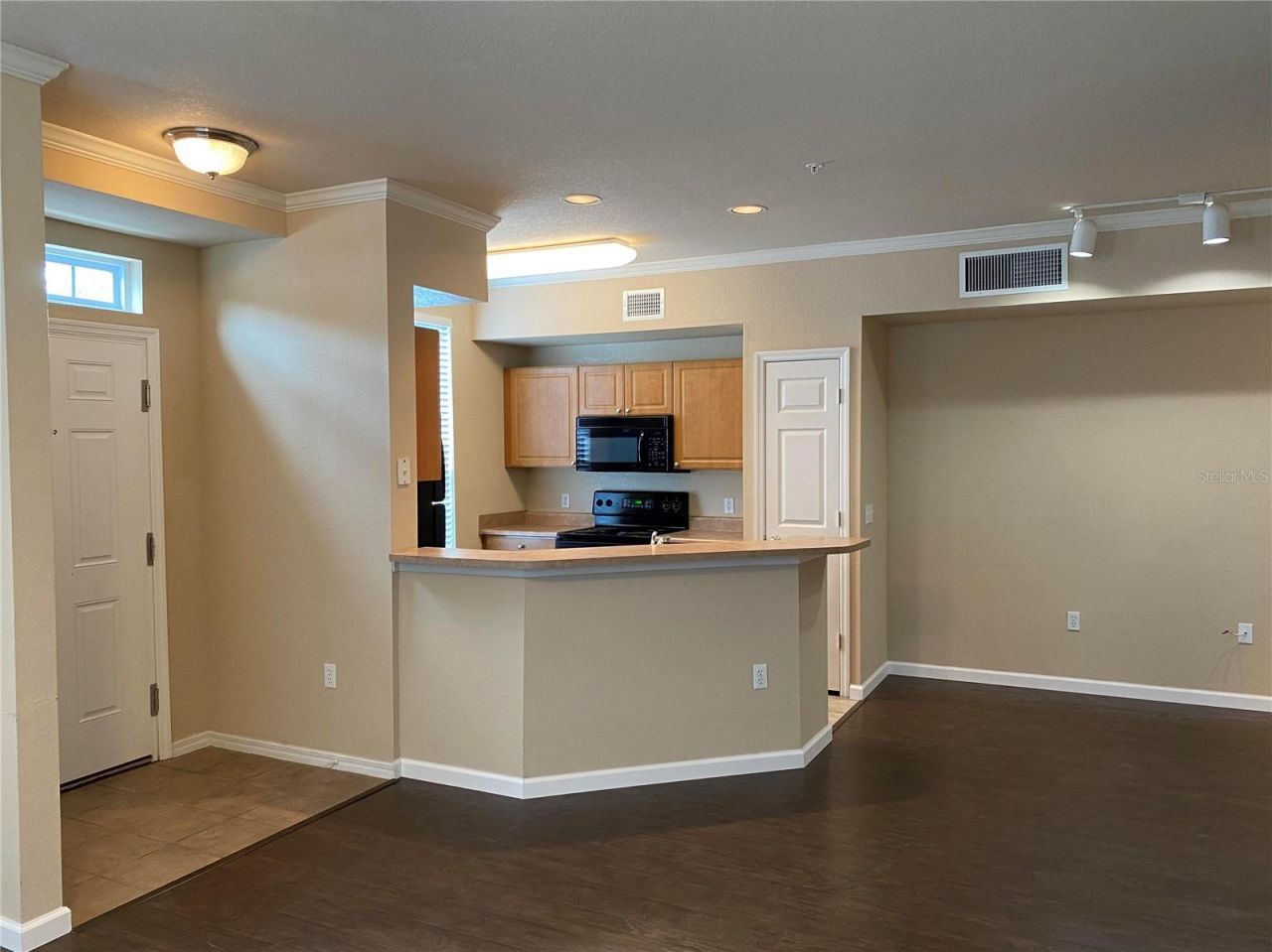 5550 Rosehill Road, Unit 102, Sarasota, FL 34233 Photo