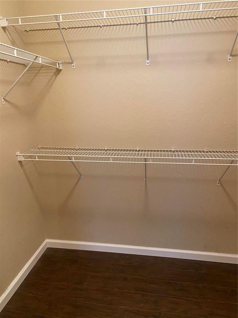 5550 Rosehill Road, Unit 102, Sarasota, FL 34233 Photo