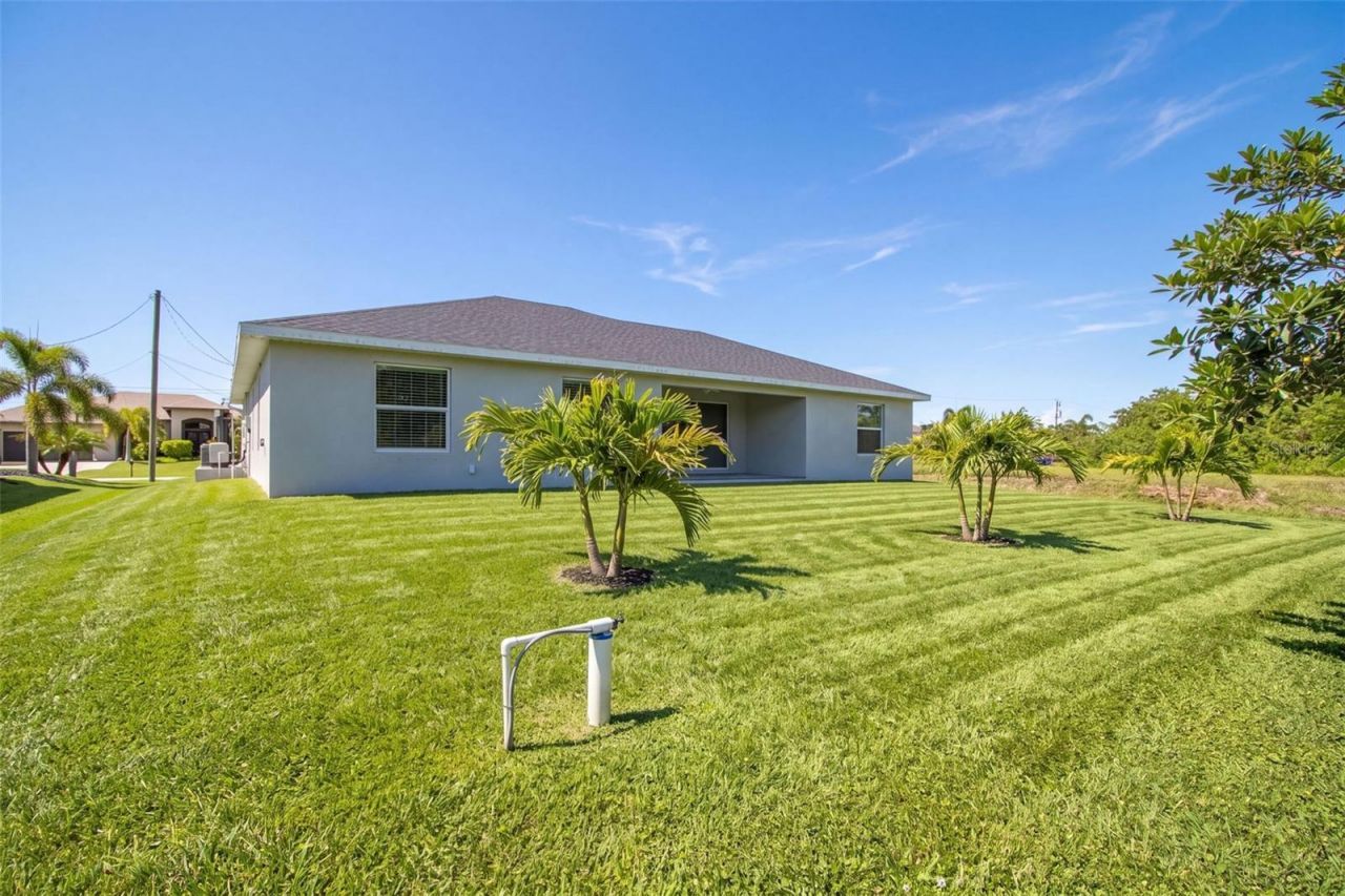 2305 NW 34 Avenue, Cape Coral, FL 33993 Photo