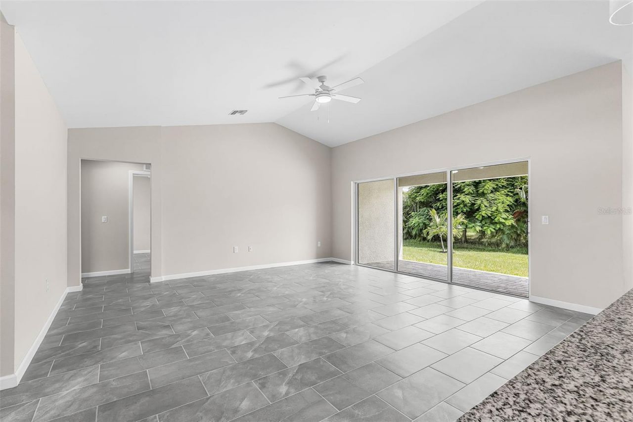 2305 NW 34 Avenue, Cape Coral, FL 33993 Photo