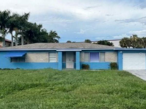 2055 MARAVILLA CIRCLE , FORT MYERS, FL 33901