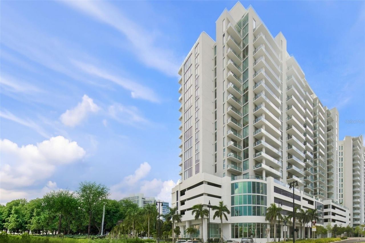 301 Quay Commons, Unit 1410, Sarasota, FL 34236 Photo