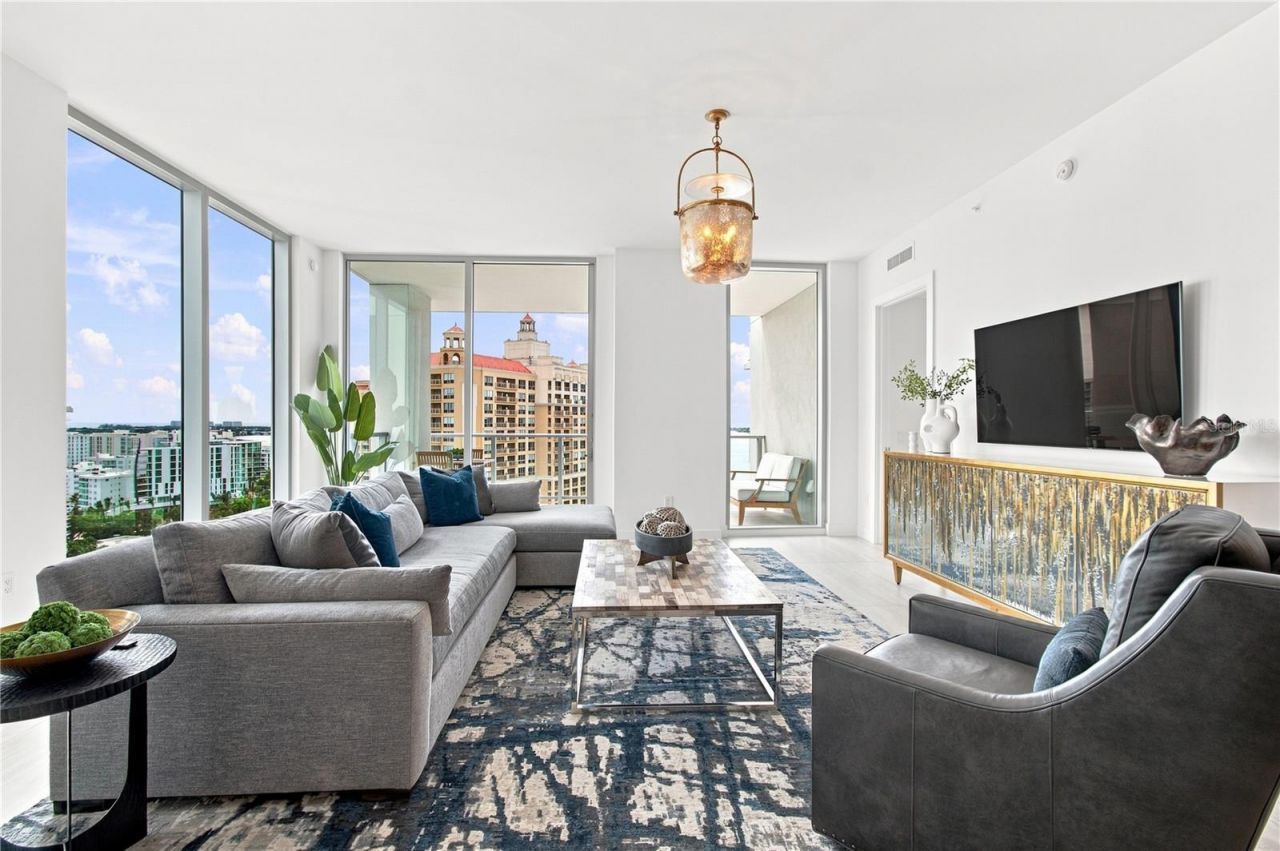 301 Quay Commons, Unit 1410, Sarasota, FL 34236 Photo