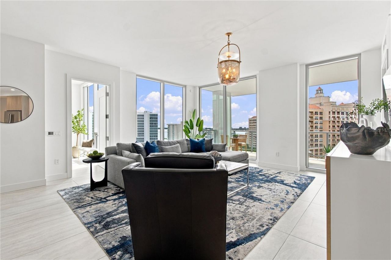301 Quay Commons, Unit 1410, Sarasota, FL 34236 Photo
