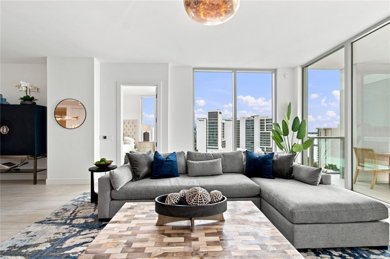 301 Quay Commons, Unit 1410, Sarasota, FL 34236 Photo