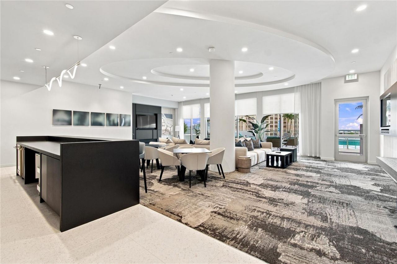 301 Quay Commons, Unit 1410, Sarasota, FL 34236 Photo
