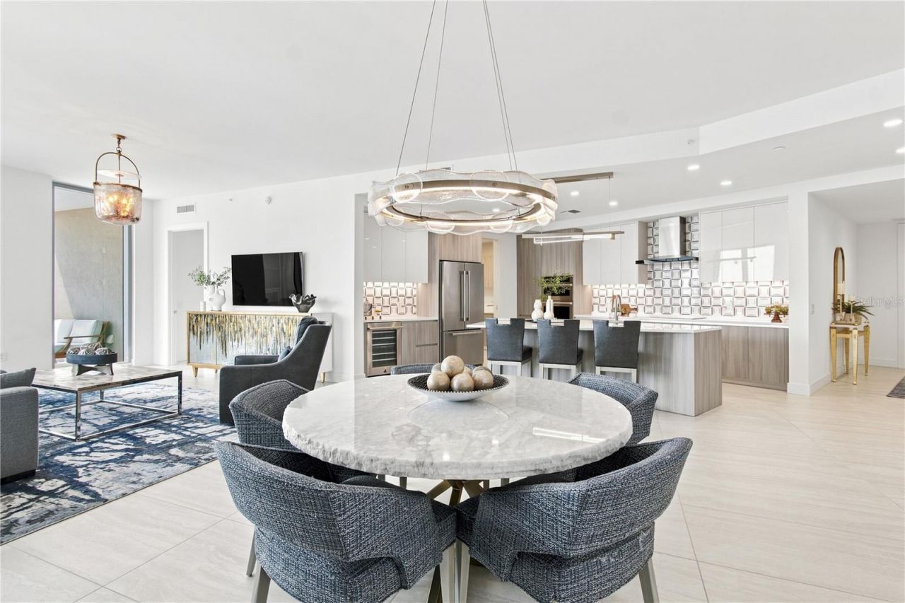 301 Quay Commons, Unit 1410, Sarasota, FL 34236 Photo