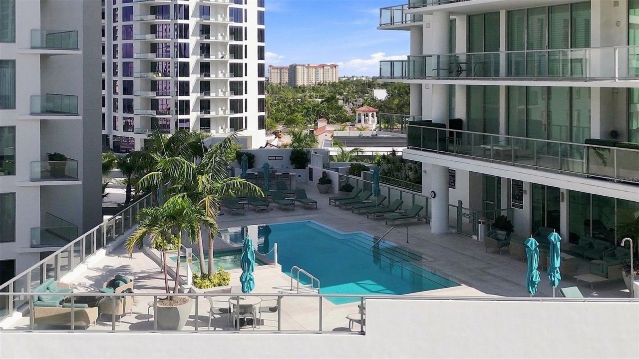 301 Quay Commons, Unit 1410, Sarasota, FL 34236 Photo