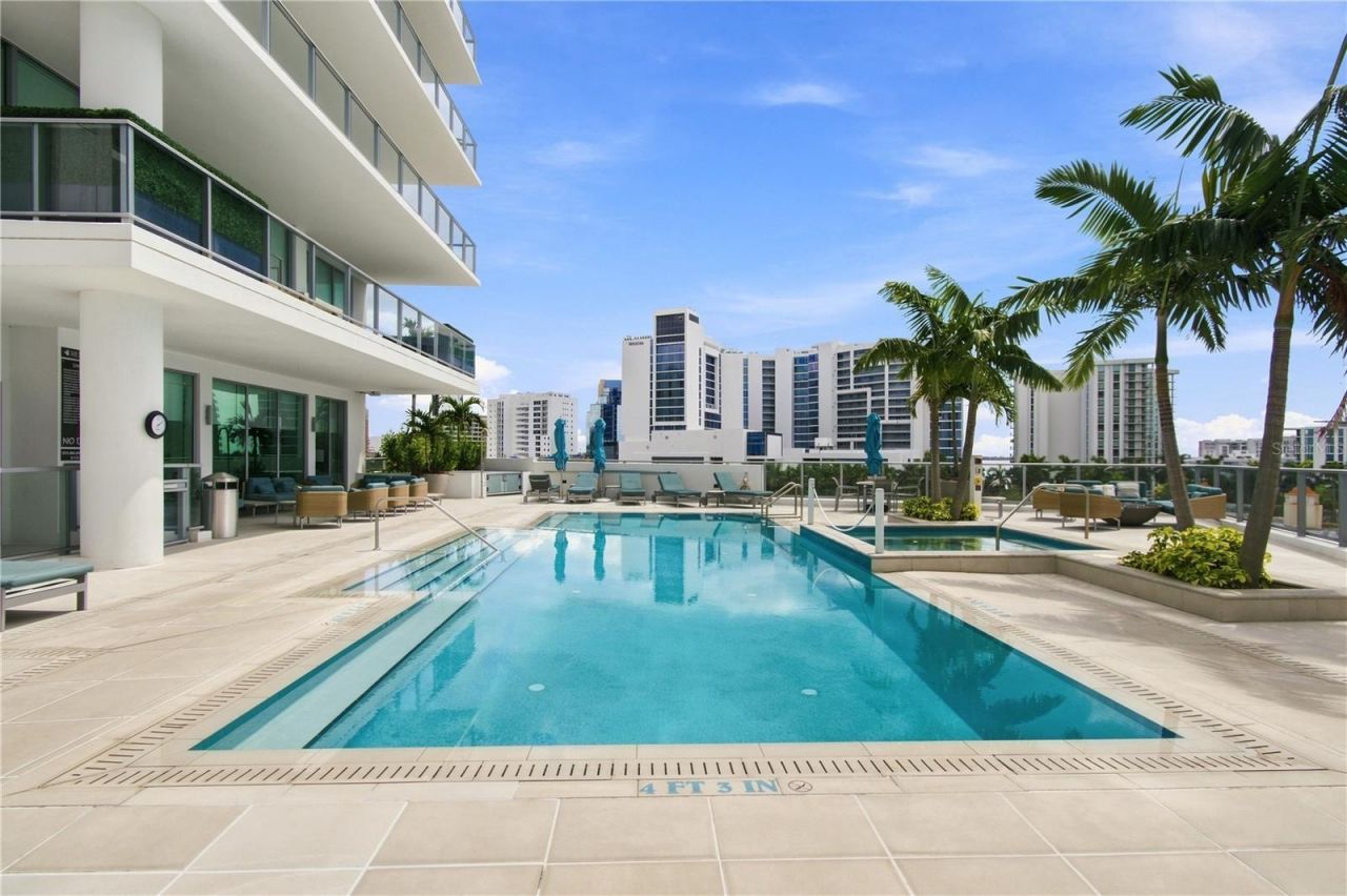 301 Quay Commons, Unit 1410, Sarasota, FL 34236 Photo