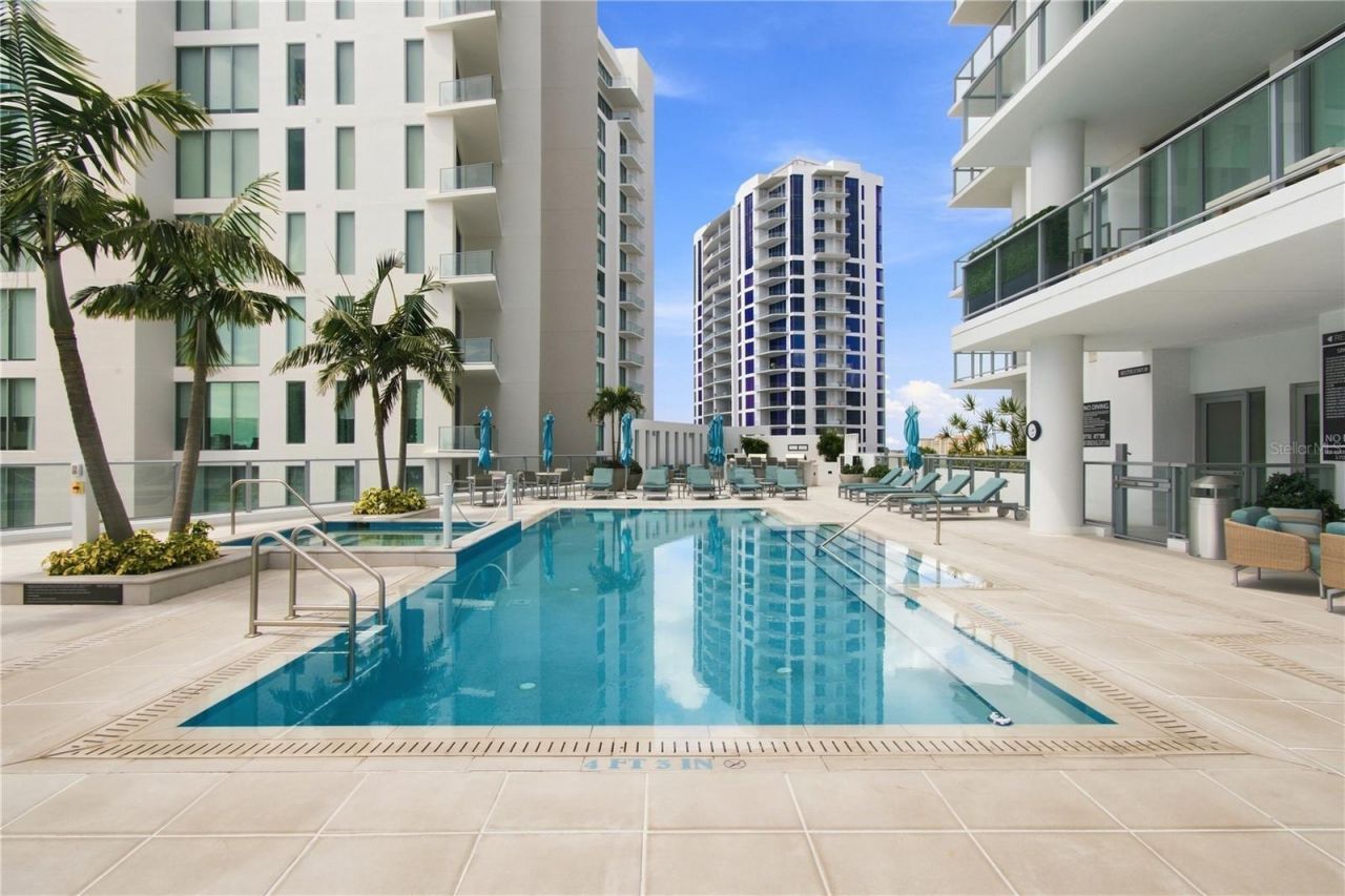 301 Quay Commons, Unit 1410, Sarasota, FL 34236 Photo