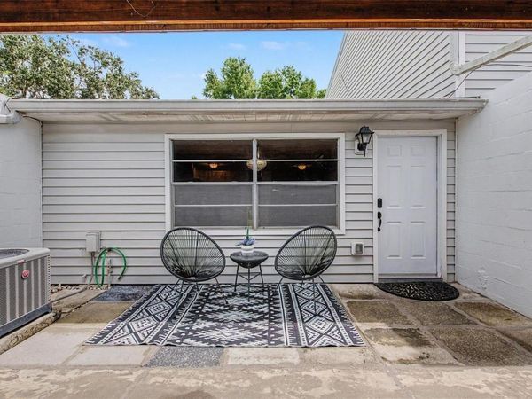 11923 DIETZ DRIVE , Unit 8, TAMPA, FL 33626