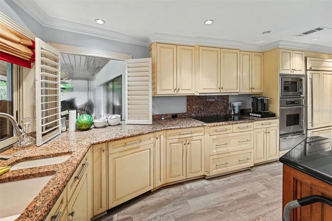 2300 Kent Drive, Largo, FL 33774 Photo