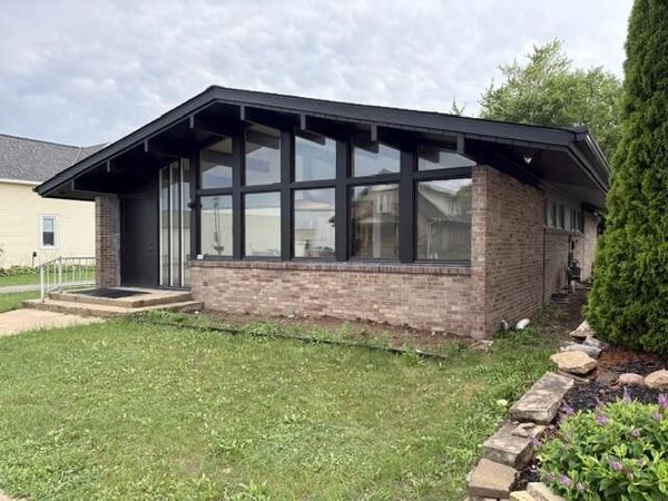 265 S Main STREET, Cedar Grove, WI 53013
