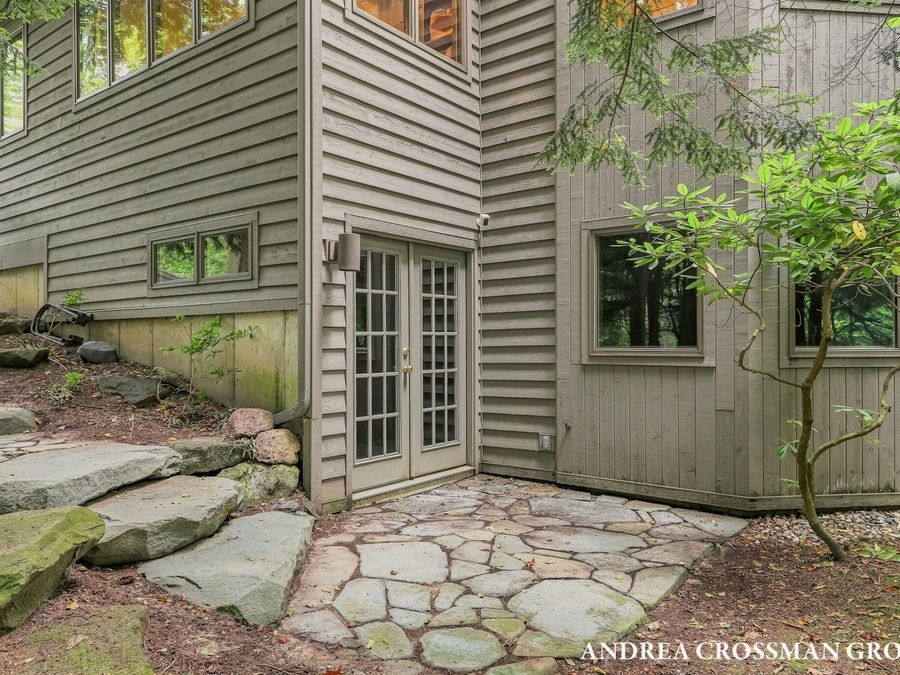 Property Image 95