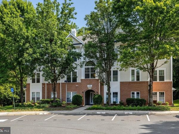 1511 N POINT DRIVE, Unit 201, RESTON, VA 20194