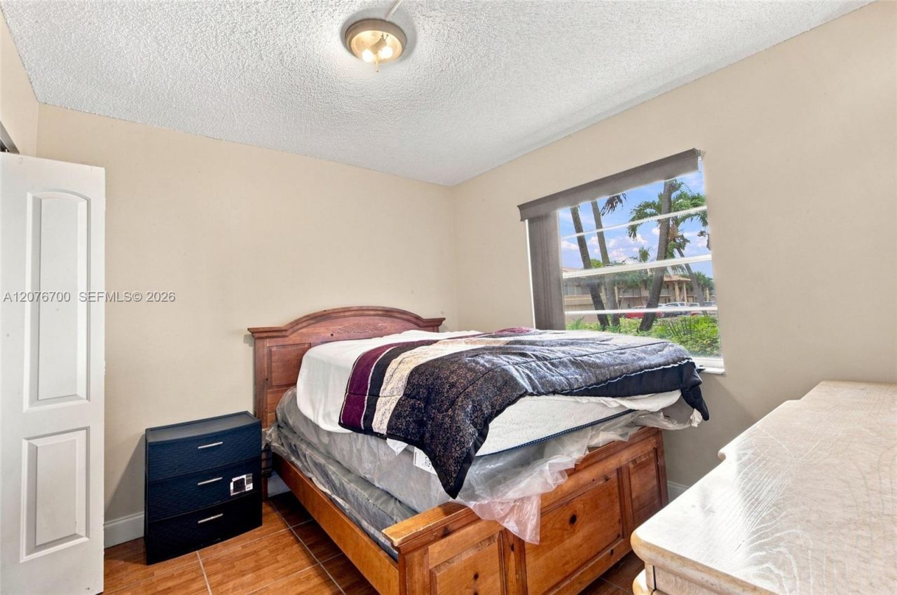 5510 Lakeside Dr , Unit 108, Margate, FL 33063 Photo