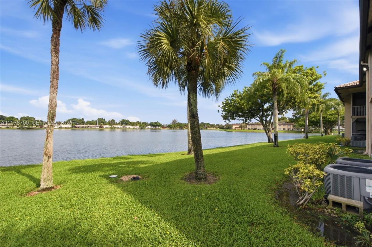 5510 Lakeside Dr , Unit 108, Margate, FL 33063 Photo