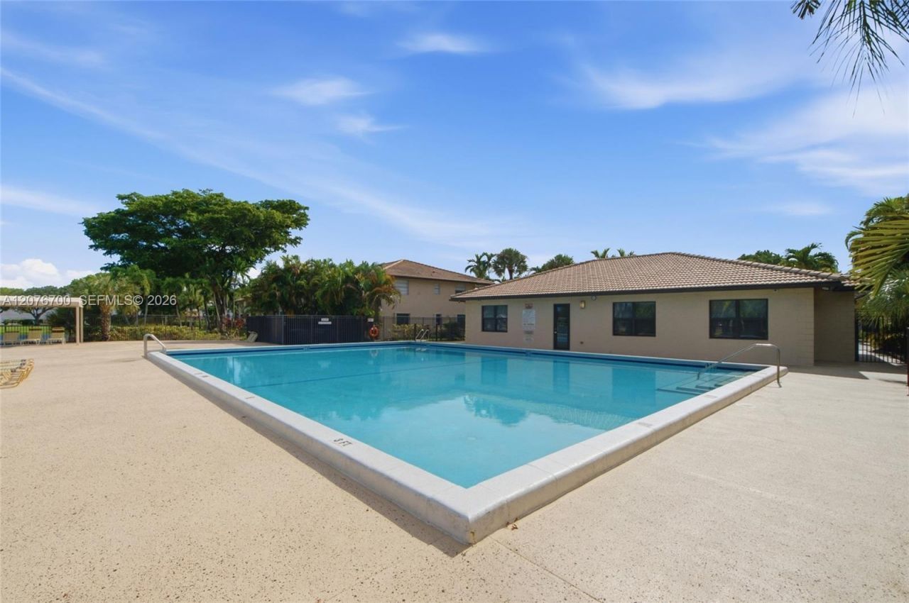 5510 Lakeside Dr , Unit 108, Margate, FL 33063 Photo