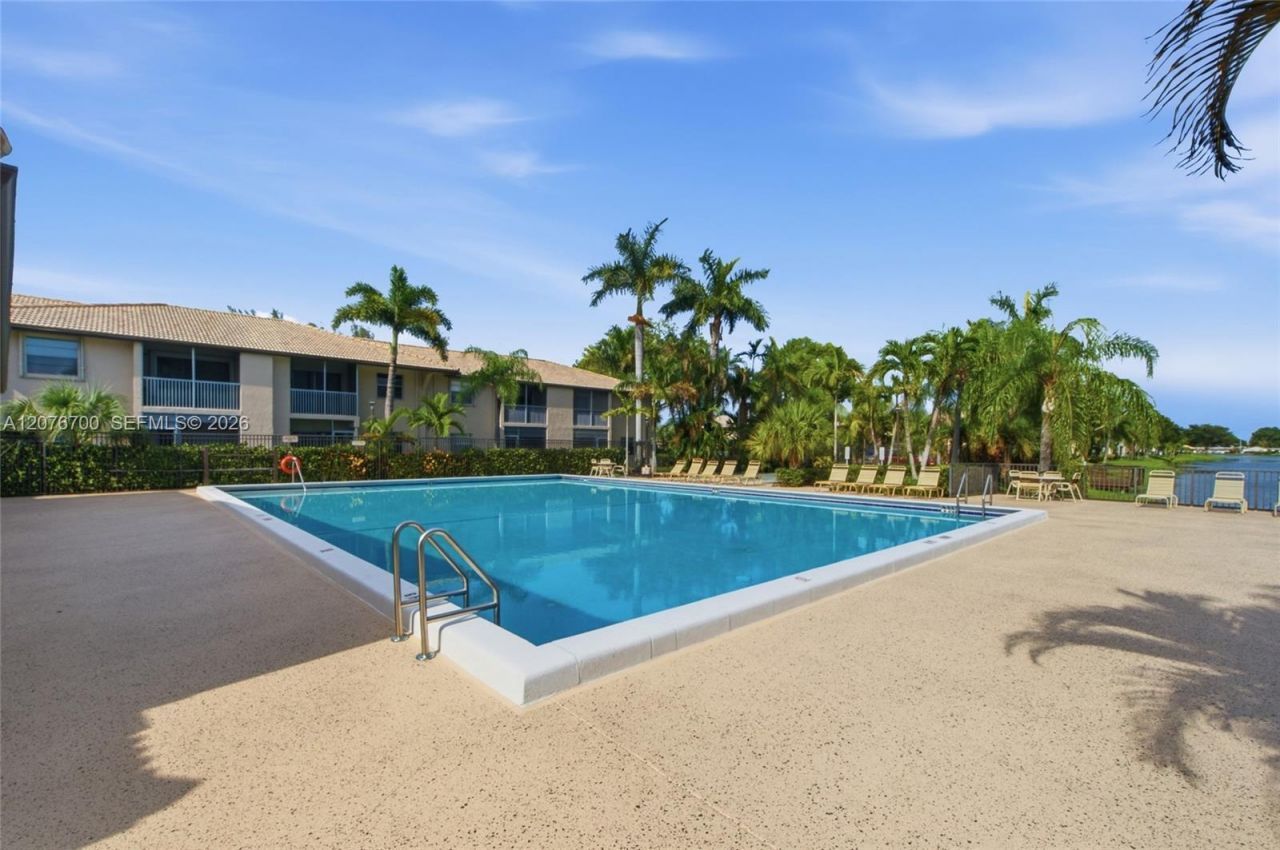 5510 Lakeside Dr , Unit 108, Margate, FL 33063 Photo