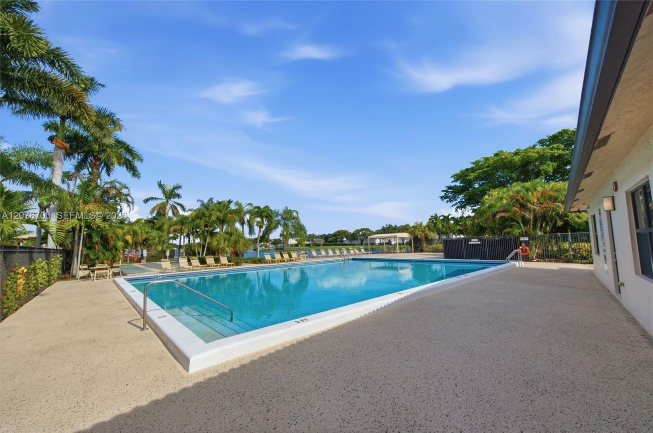 5510 Lakeside Dr , Unit 108, Margate, FL 33063 Photo