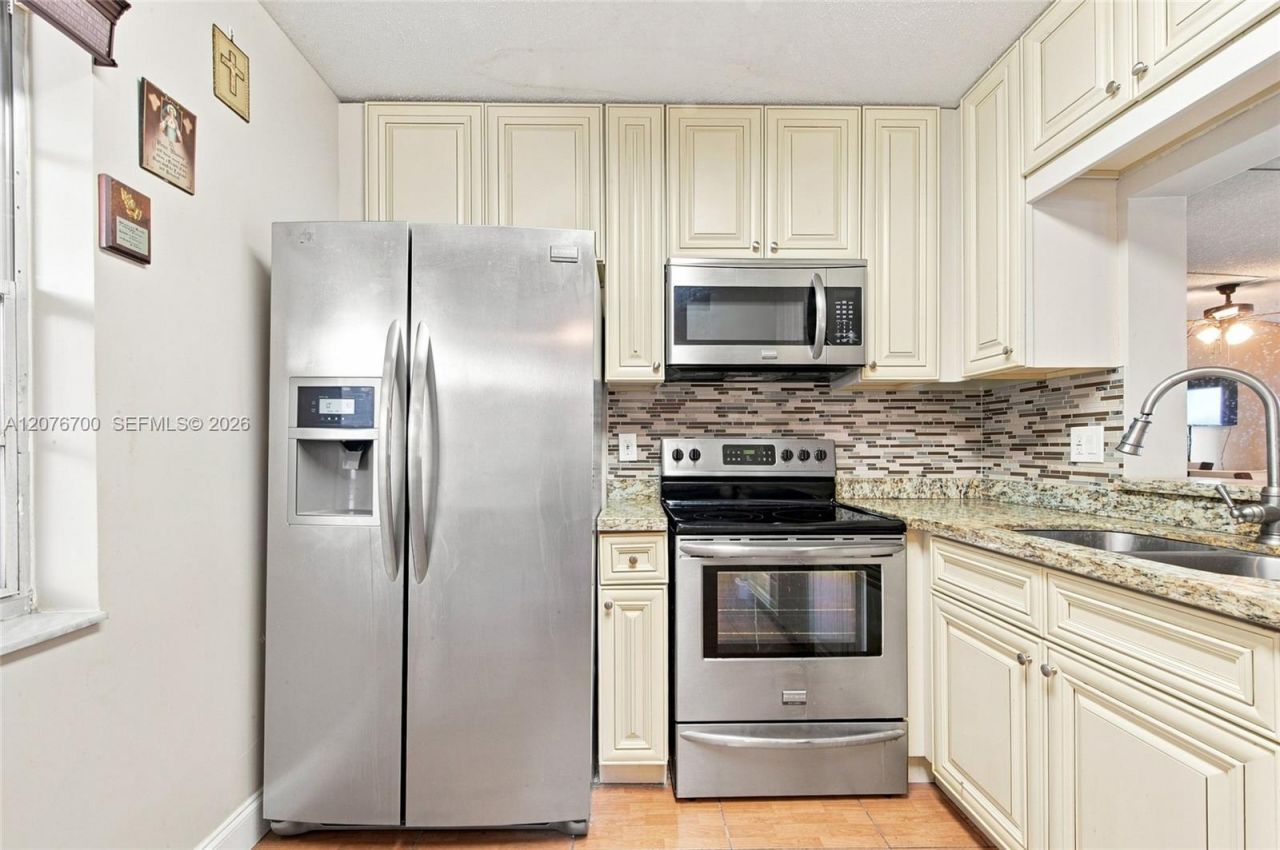 5510 Lakeside Dr , Unit 108, Margate, FL 33063 Photo