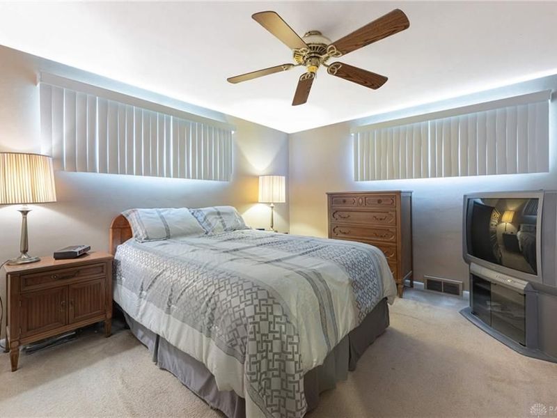 3903 Mengel Drive, Kettering, OH 45429 Photo 13